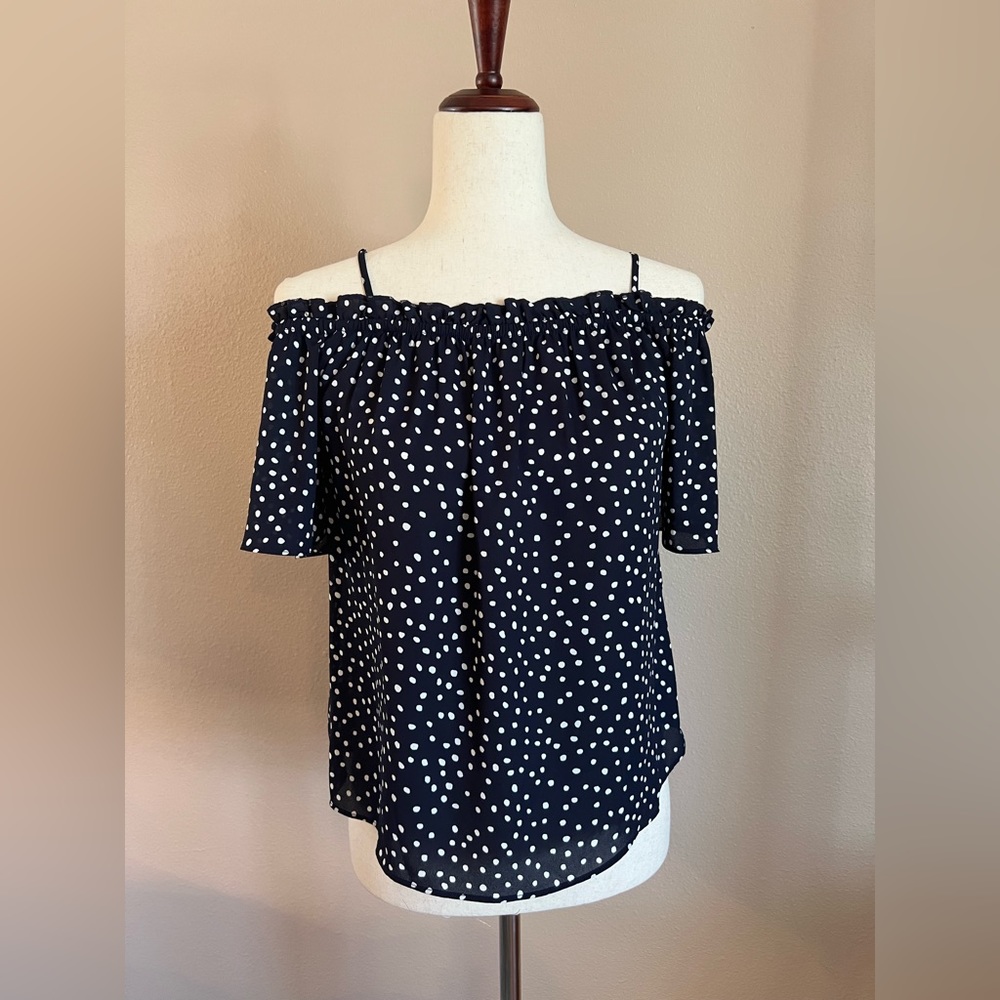 Hippie Rose, Size Large, blue and white polka dot, off the shoulder
